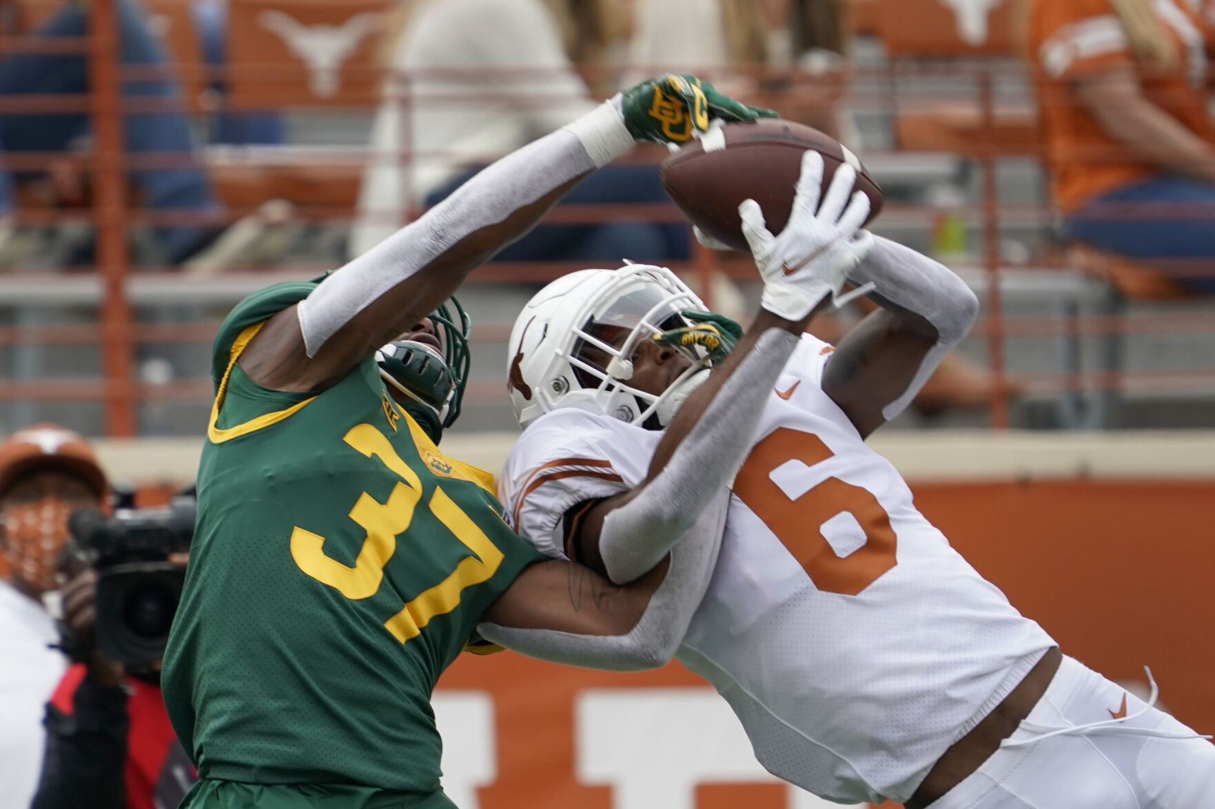 Baylor Texas Football - Mark Milton